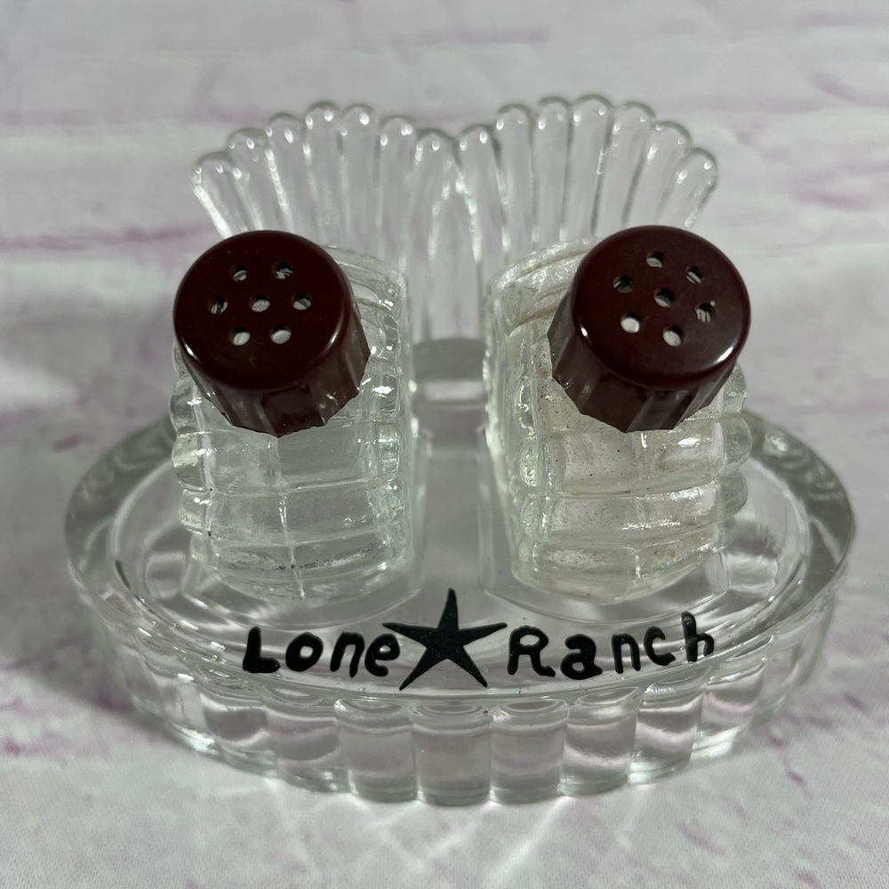 Vintage Glass Seashell Shaped Salt and Pepper Shakers with Beach Chair Holder